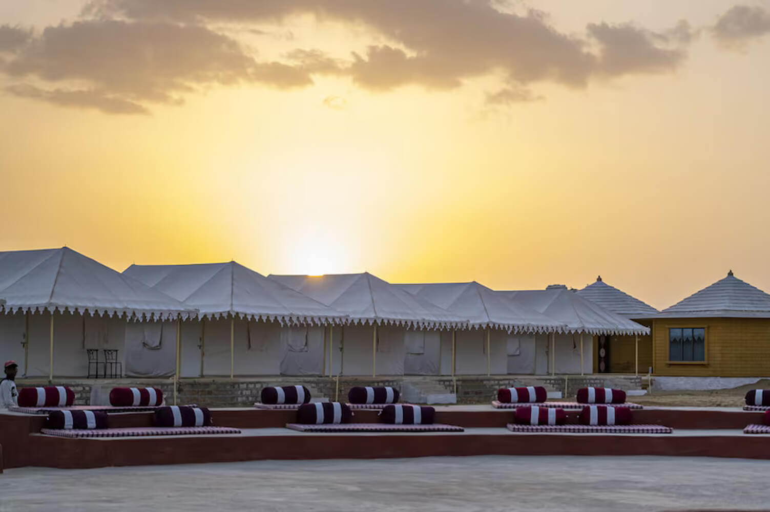 camp in jaisalmer